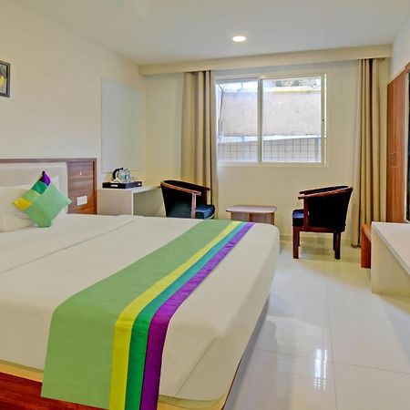 Silver Key Suites Bangalore Luaran gambar