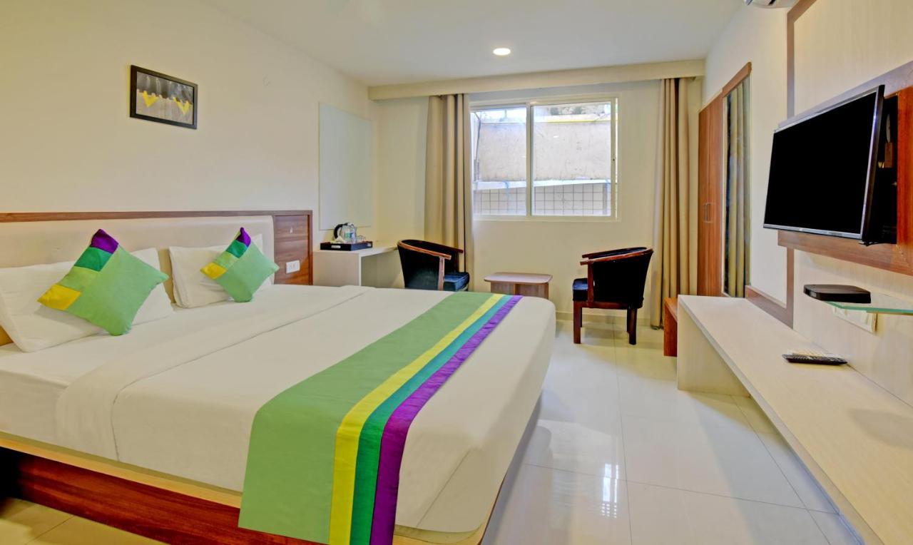 Silver Key Suites Bangalore Luaran gambar